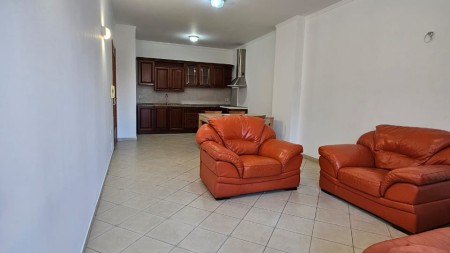 Perballe Delijorgjit, Shitet Apartament 1+1, Me Hapesira Te Bollshme!!!