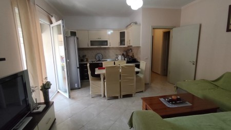 Ne Rrugen Jordan Misja ,Shitet Apartament 2+1 Me Orientim Perfekt!!