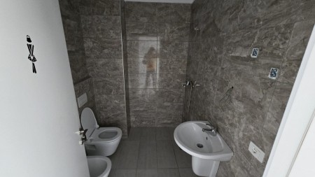 Tek Corner Residence, Jepet Me Qira Apartament 3+1, Me Planimetri Dhe Vendndodhje Perfekte!