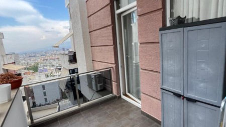 Tek Kopshti Botanik, Shitet Super Apartament 1+1 Totalisht I Investuar !!