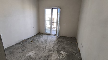 Okazion, Tek Tirana Porta e Re, Shitet Apartament 2+1+2 I Sapo Perfunduar !!!