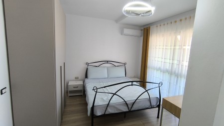 Tek Selvia, Jepet Me Qira Apartament 1+1, I Sapo Investuar !!!