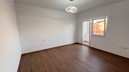Tek Rruga Bardhyl, Shitet Apartament 2+1 I Investuar !!!