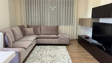Ne Astir, Jepet Me Qira, Super Apartament 2+1 I Mobiluar!