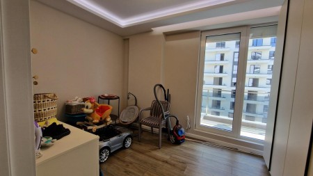 Tek Ish Fusha Aviacionit, Garden Residence Turdiu, Jepet Me Qira Super Apartament 3+1+2+2 Poste Parkimi!