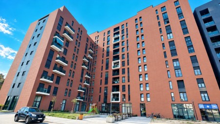Cmim Kleringu! Tek "Orbital Rezidence", Shitet Apartament 2+1+2, Me Hapsira Te Bollshme Dhe Orientim Perfekt!
