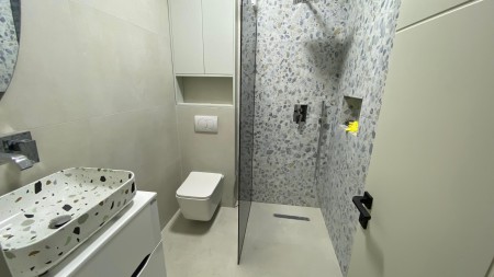 Tek Tregu Elektrik, Shitet Super Apartament 2+1 Totalisht I Investuar!!!