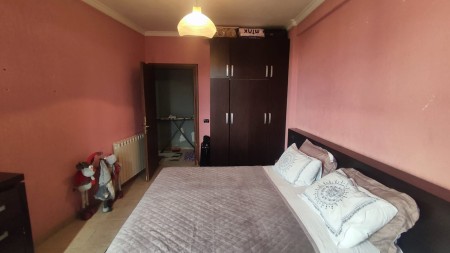 Ne Astir, Shitet Apartament 2+1 Me Hapesira Te Bollshme!!!