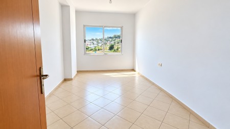 Ne Astir, Shitet Apartament 2+1 Me Planimetri Perfekte !!!