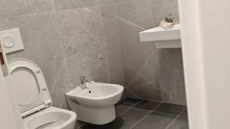 Tek Univers City, Jepet Me Qira Apartament 1+1, Totalisht I Mobiluar!!!