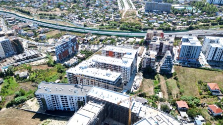 Okazion Kleringu !! Tek "Space City", Shitet Apartament 1+1, Me Planimetri Te Rregullt !!!