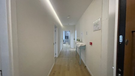 Ne Kinostudio, Shiten 2 Garsoniere dhe 6 Apartamente 1+1, Ideale Per Investim!!!