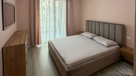 Te Kompleksi "Aura" Shitet Super Apartament 1+1 i Mobiluar!!!