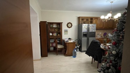 Ne Ali Dem, Shitet Apartament 2+1, Me Hapesira Te Bollshme !!