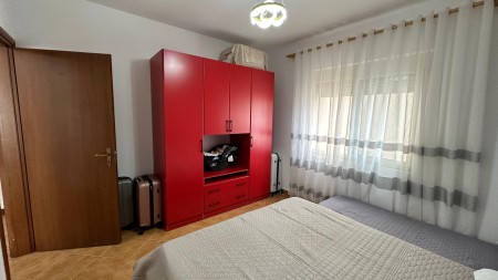 Ne Durres, Prane Hotel Dolce Vita, Shitet Apartament 1+1, Shume Prane Detit !!!