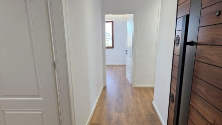 Tek Ish Stacioni i Fundit i Tiranes se Re, Shitet Super Apartament 2+1, Ideal Per Banim Dhe Investim !!!