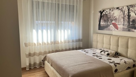 Ne Astir, Jepet Me Qira, Super Apartament 2+1 I Mobiluar!