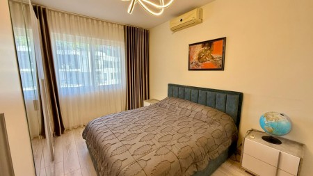 Tek Rruga e Kosovareve, Jepet Me Qira, Apartament 1+1 Totalisht i Mobiluar!!!