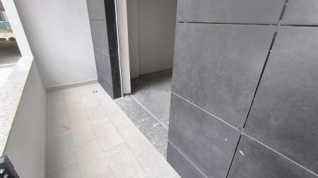 Tek "Space City" Ne Paskuqan, Shitet Apartament 2+1+2, Me Kubature Te Rregullt !!!