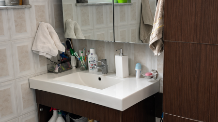 Tek Bulevardi Zogu I Pare, Perballe Me Ministrine E Drejtesise, Shitet Super Apartament 2+1, Me Lokacion Perfekt !!!