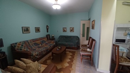 Prane Shkolles Se Baletit, Jepet Me Qira Apartament 1+1 Me Lokacion Perfekt !!!