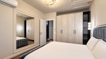 Tek Komuna E Parisit, Shitet Super Apartament 1+1, Mundesi Ideale Investimi !!