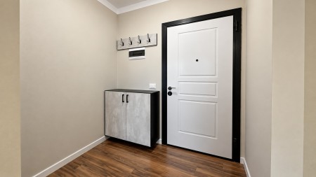 Tek Komuna E Parisit, Shitet Super Apartament 1+1, Mundesi Ideale Investimi !!