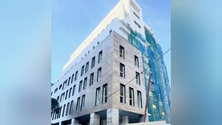 Okazion Kleringu!! Tek Mara Rezidence, Shitet Apartament 2+1+2, Me Hapesira Te Bollshme !!