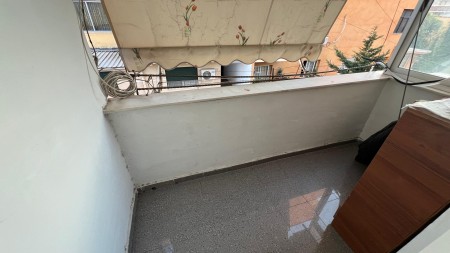 Ne Porcelan, Shitet Apartament 1+1 Me Orientim Perfekt!!