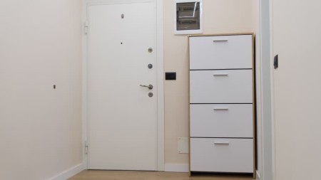 Ne Xhamllik, Jepet Me Qira Apartament 2+1 I Mobiluar, Gati Per Banim!!!