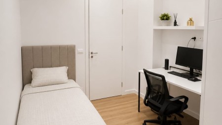 Tek Emerald Center, Jepet Me Qira Apartament 3+1+2, Totalisht I Investuar !!!