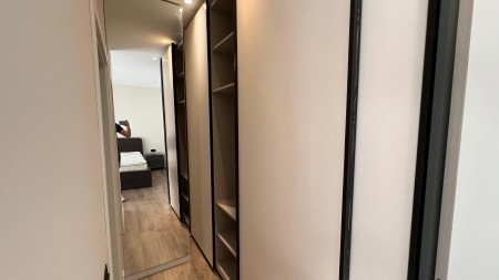 Tek Liqeni, Jepet Me Qira Super Apartament 2+1+2, Totalisht I Investuar!!