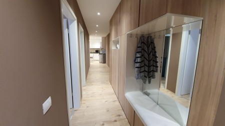 Tek "Kompleksi Magnet", Shitet Apartament 3+1, Super I Investuar!