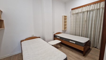 Cmim Okazion !! Tek Liqeni I Thate, Shitet Super Apartament 2+1, Me Planimetri Dhe Vendndodhje Perfekte !!
