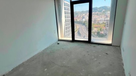 Tek Liqeni Tiranes, Lake View Residence ,Shitet Apartament 2+1, Me Super Pamje Dhe Orientim Perfekt!