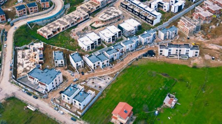 Ne Rezidencen Maison De La Terre, Shitet Super Apartament 2+1+2, Me Cmim Okazion !!