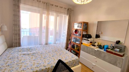 Ne Selite, Tek Residenca Euro 3D, Jepet Me Qira Apartament 2+1 I Mobiluar !!!