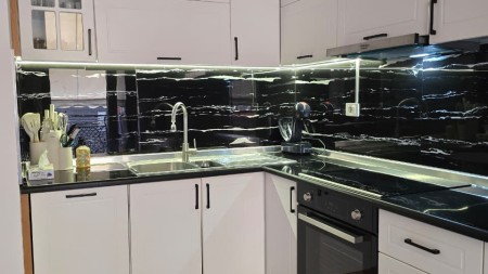 Tek Kompleksi Delijorgji, Jepet Me Qira Super Apartament 2+1+2 Me Mobilim Komod Gati Per Banim!!!