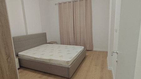 Tek Univers City, Jepet Me Qira Apartament 1+1, Gati Per Banim!!!