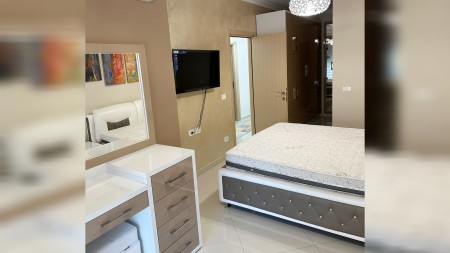 Tek Zgjatimi Rezidenca Kodra Diellit 1, Jepet Me Qira Duplex 3+1 Me Post Parkimi Te Perfshire Ne Çmim!!!