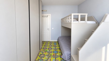 Prane Shkolles Se Baletit, Shitet Apartament 2+1, I Investuar Totalisht!!!