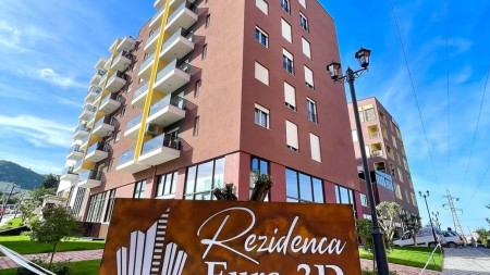 Ne Selite, Tek Residenca Euro 3D, Jepet Me Qira Apartament 2+1 I Mobiluar !!!