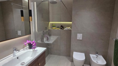 Ne Fillim Te Don Boskos, Prane Zogut Te Zi, Shitet Super Apartament 2+1 I Rikonstruktuar !!!