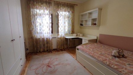 Te Vilat Gjermane, Jepet Me Qira Kati I Pare I Nje Vile Me Hyrje Te Dedikuar !!