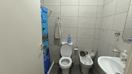 Ne Ali Dem, Tek Kompleksi Mangalem 21, Shitet Apartament 2+1 Me Hapesira Te Bollshme !!!