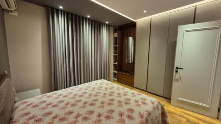 Tek Brryli, Shitet Super Apartament 1+1, Me Strukture Te Rregullt Dhe I Investuar Totalisht !!!!