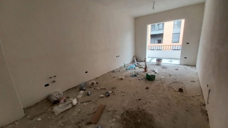 Ne Kamez, Tek Lighthouse Residence, Shitet Apartament 1+1 Me Planimetri Te Rregullt!!!