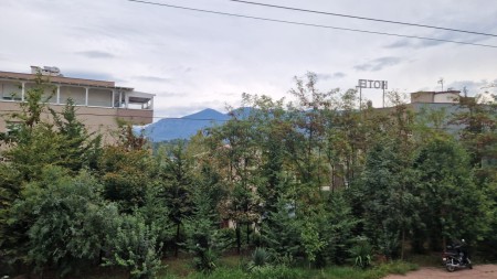 Cmim Okazion !! Tek Liqeni I Thate, Shitet Super Apartament 2+1, Me Planimetri Dhe Vendndodhje Perfekte !!