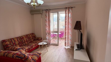 Prane Medresese, Jepet Me Qira Apartament 1+1, Totalisht I Investuar !!