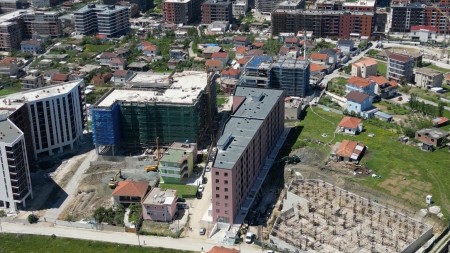 Ne Paskuqan, Tek BelFiore Residence 2, Shitet Apartament 1+1 Me Planimetri Perfekte !!!